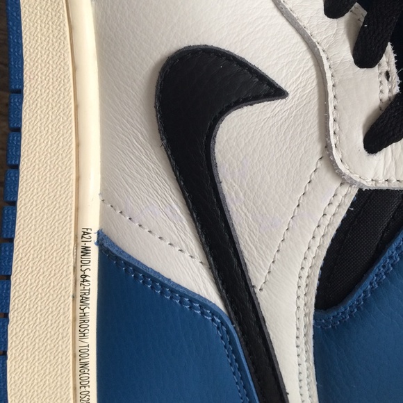 Air Jordan 1 OG TS Fragment Size 9.5 - Picture 7 of 10